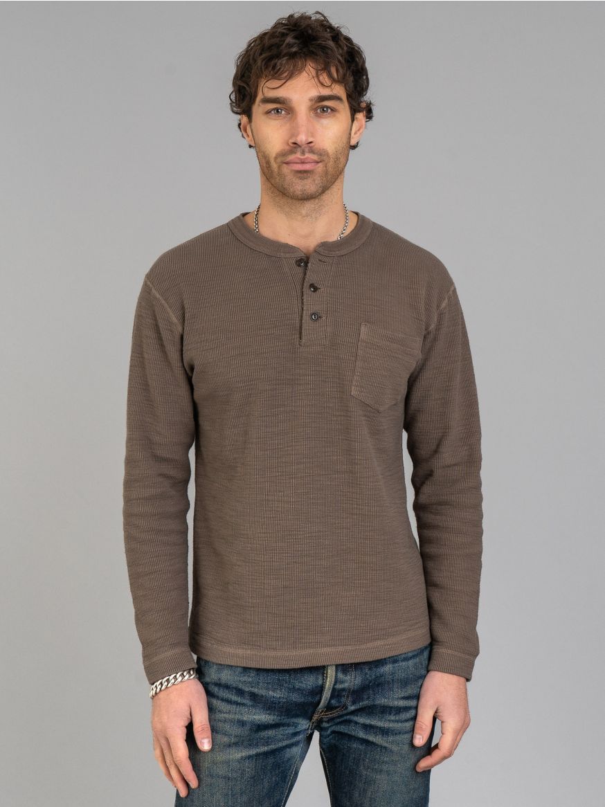 UES Single Rib Long Sleeve Henley - Beige 	