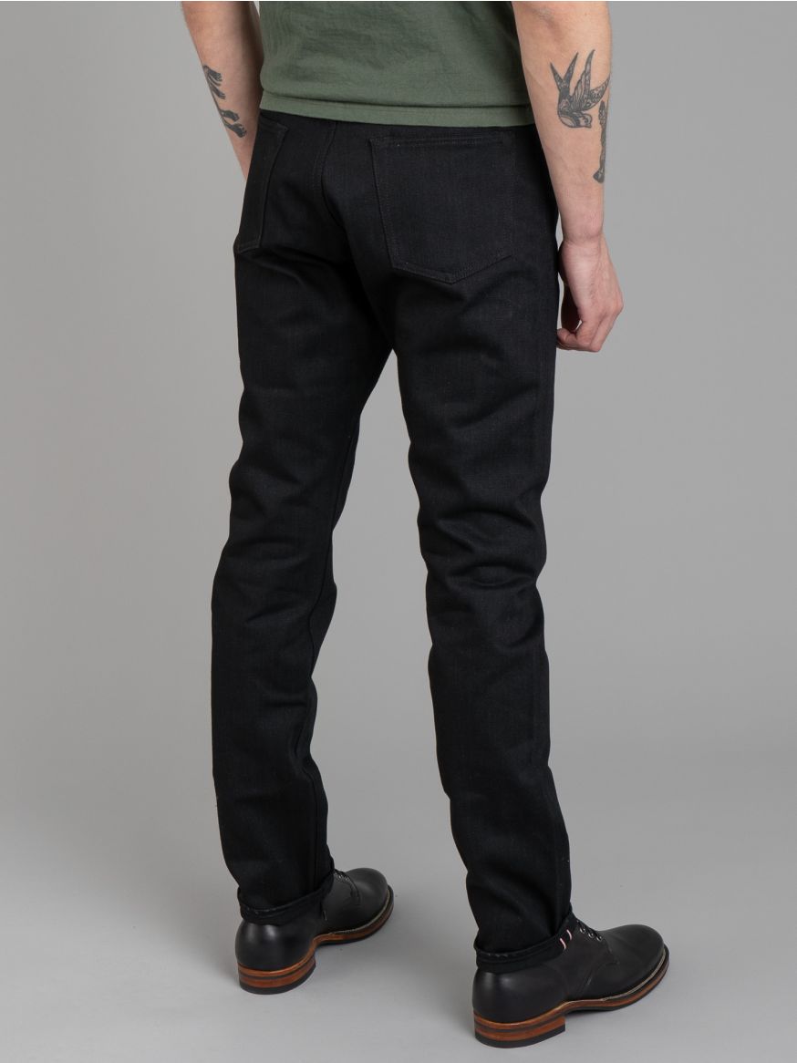 Momotaro R0605-B 15.7oz Black Jeans - Relaxed Tapered