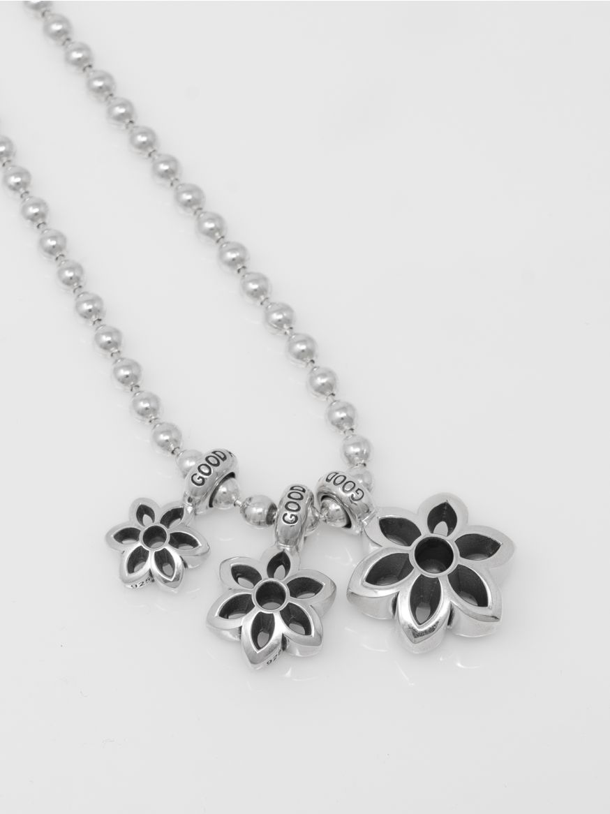 Good Art Sterling Silver Cut Out Rosette Pendant