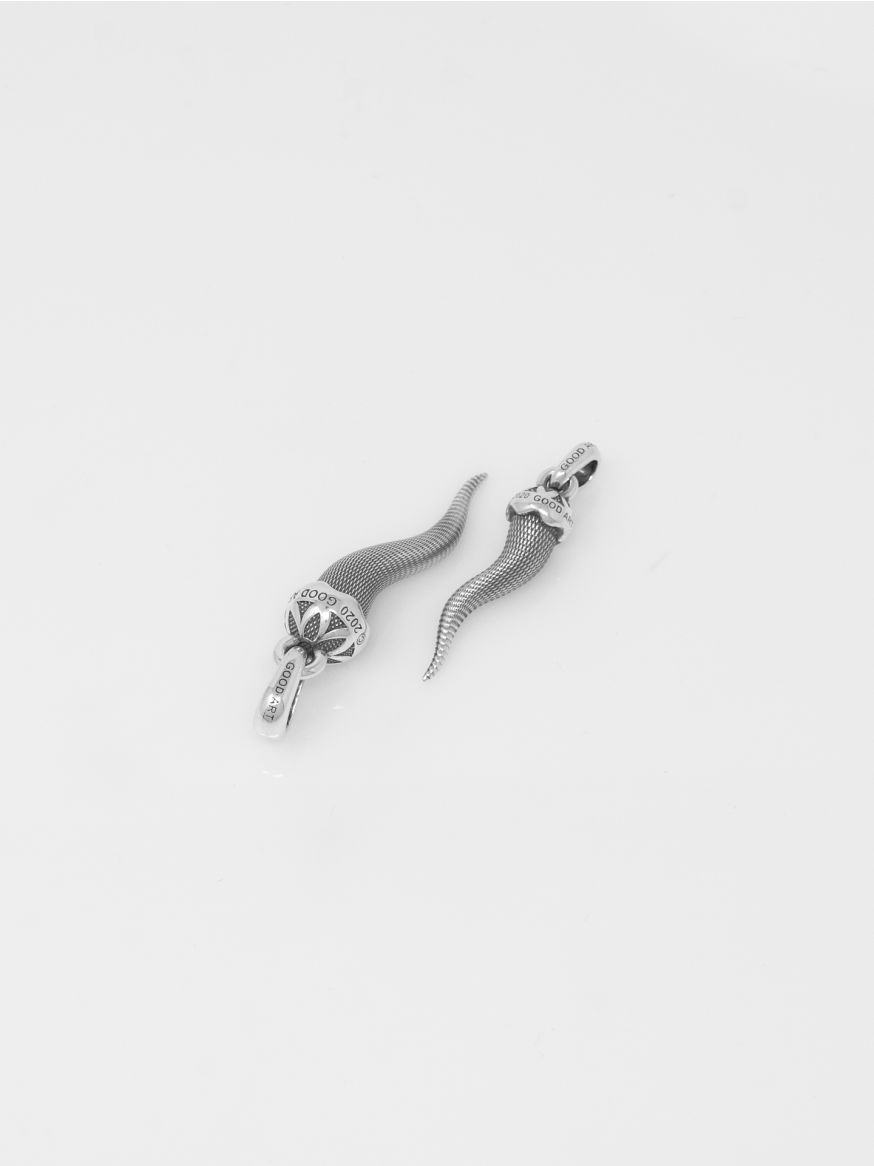Good Art Sterling Silver Cornuto Pendant - Goosebumps