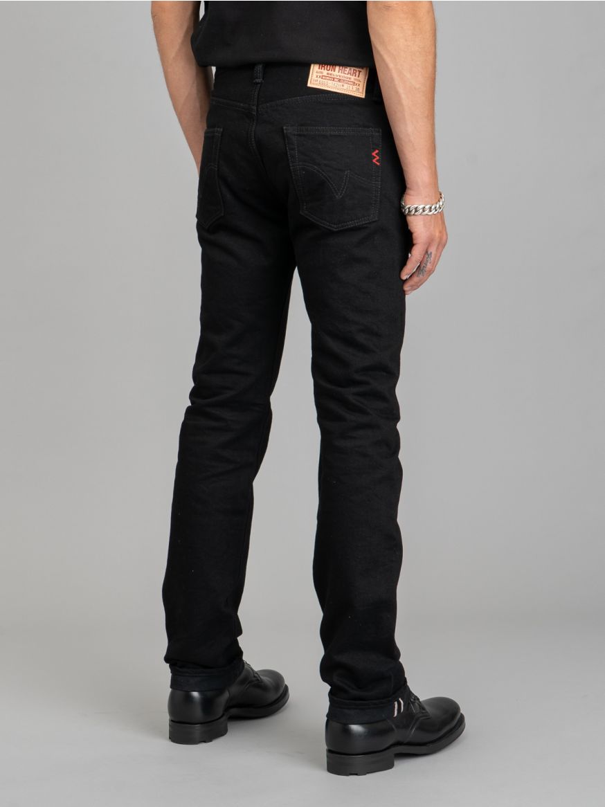 Iron Heart 14oz Black/Black Selvedge Jeans IH-666S-142bb - Slim Straight
