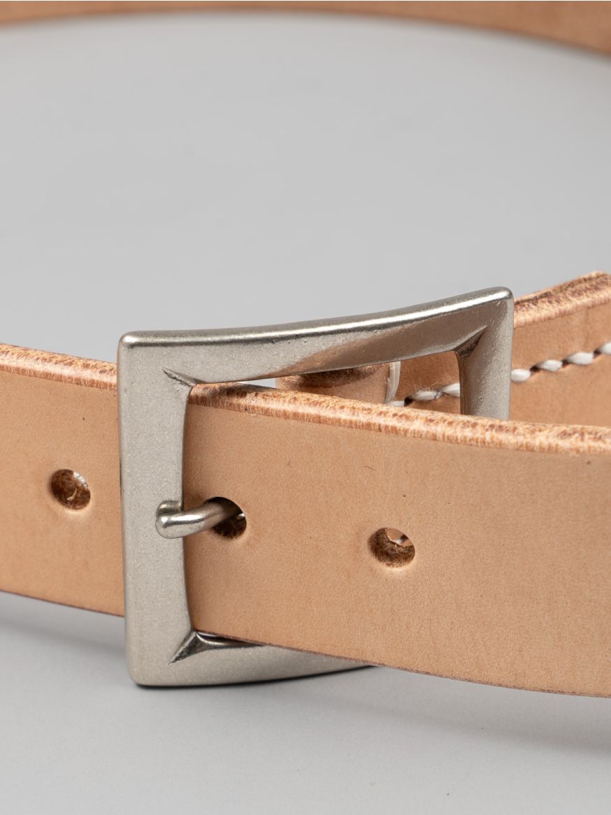 The Flat Head Saddle Leather Garrison Belt - Tan