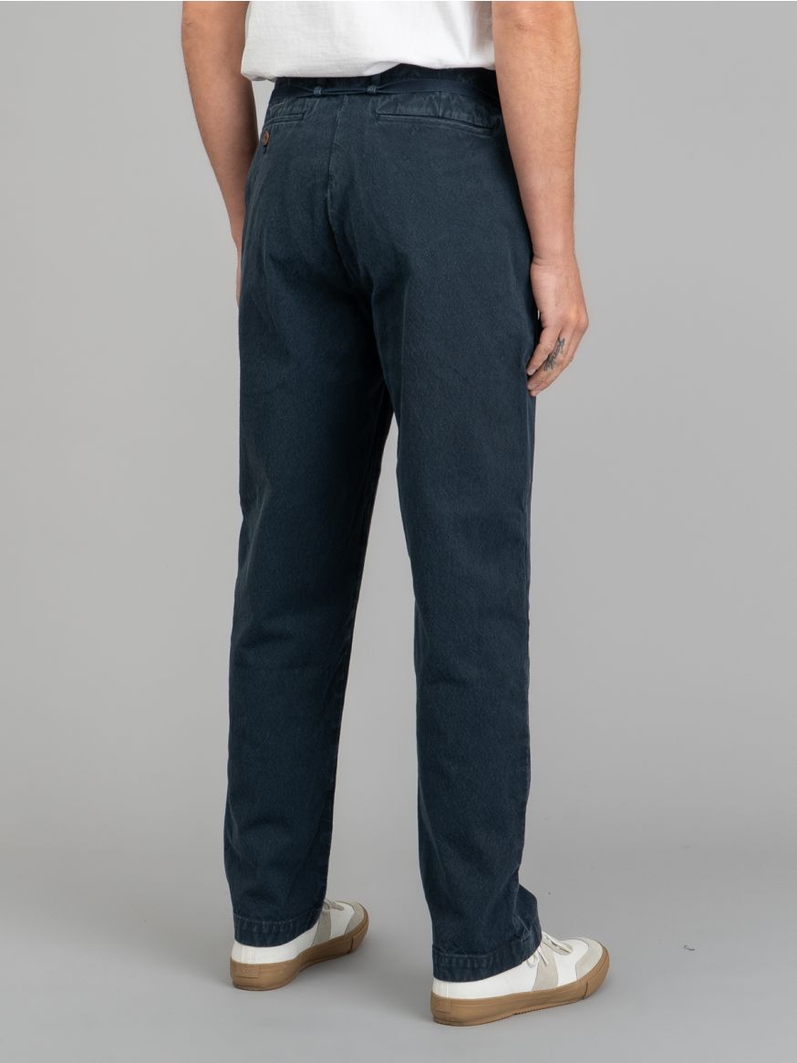 Seuvas Canvas Pleated Pants - Logwood