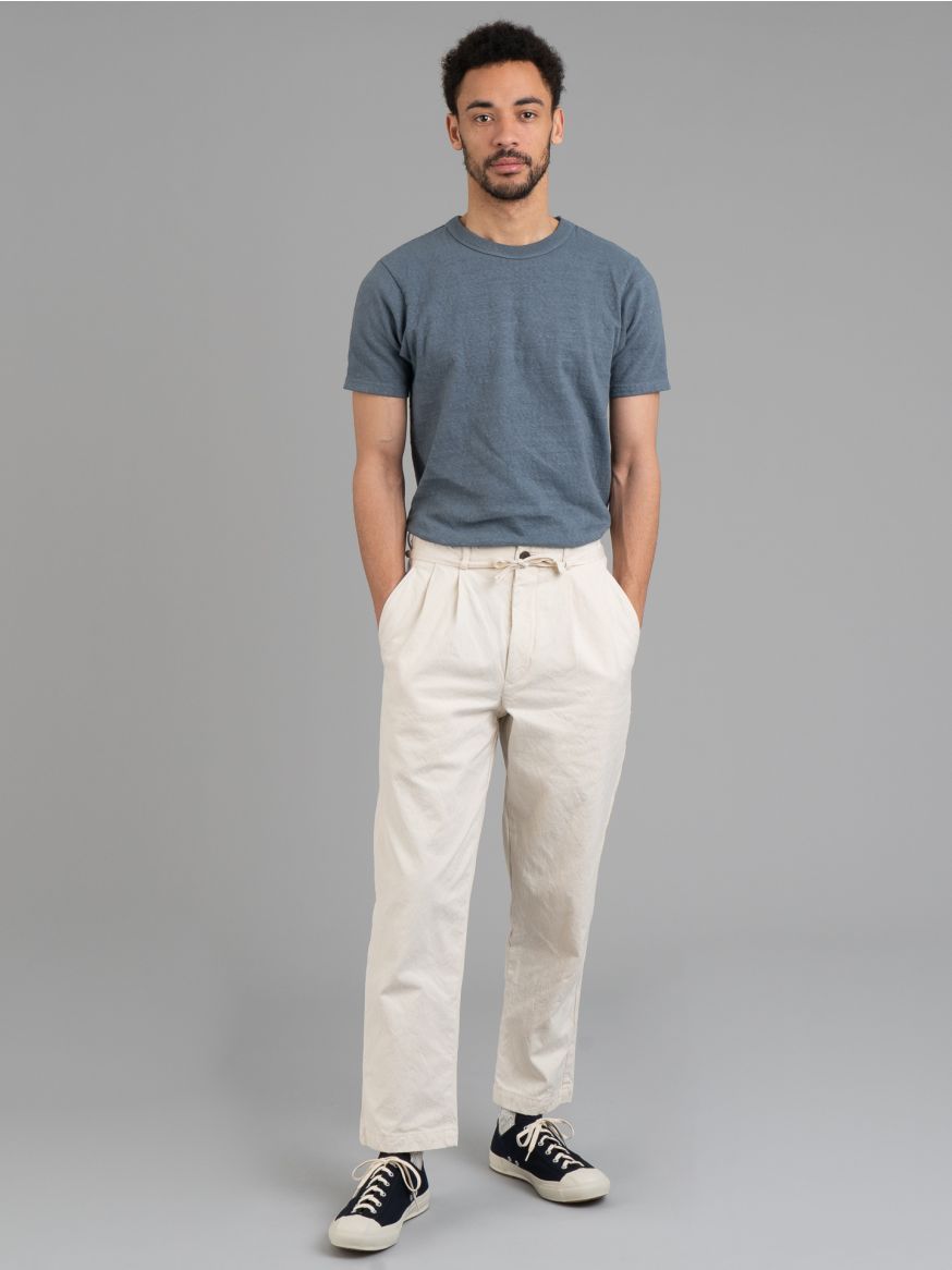 Seuvas Canvas Tapered 2-Tuck Pants - Natural