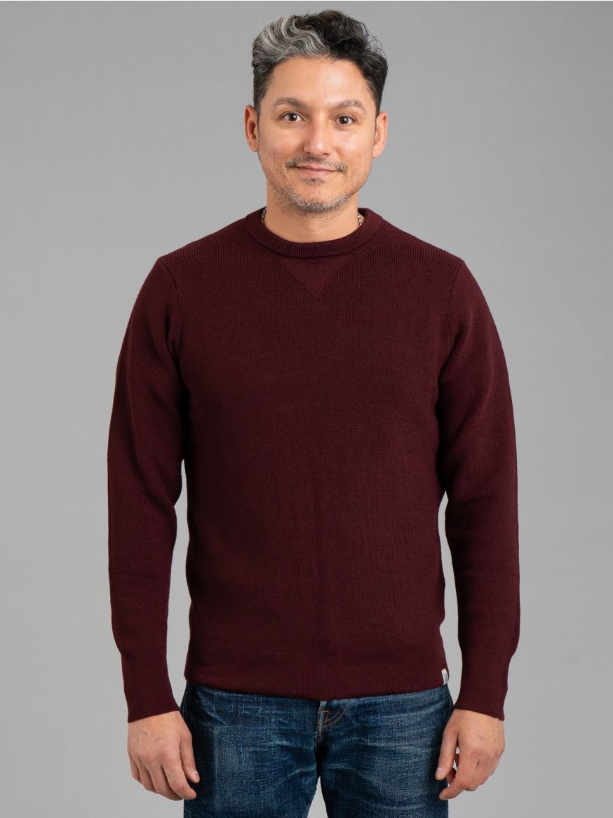 Merz b. Schwanen Merino Wool Crew Neck Sweater - Burgundy