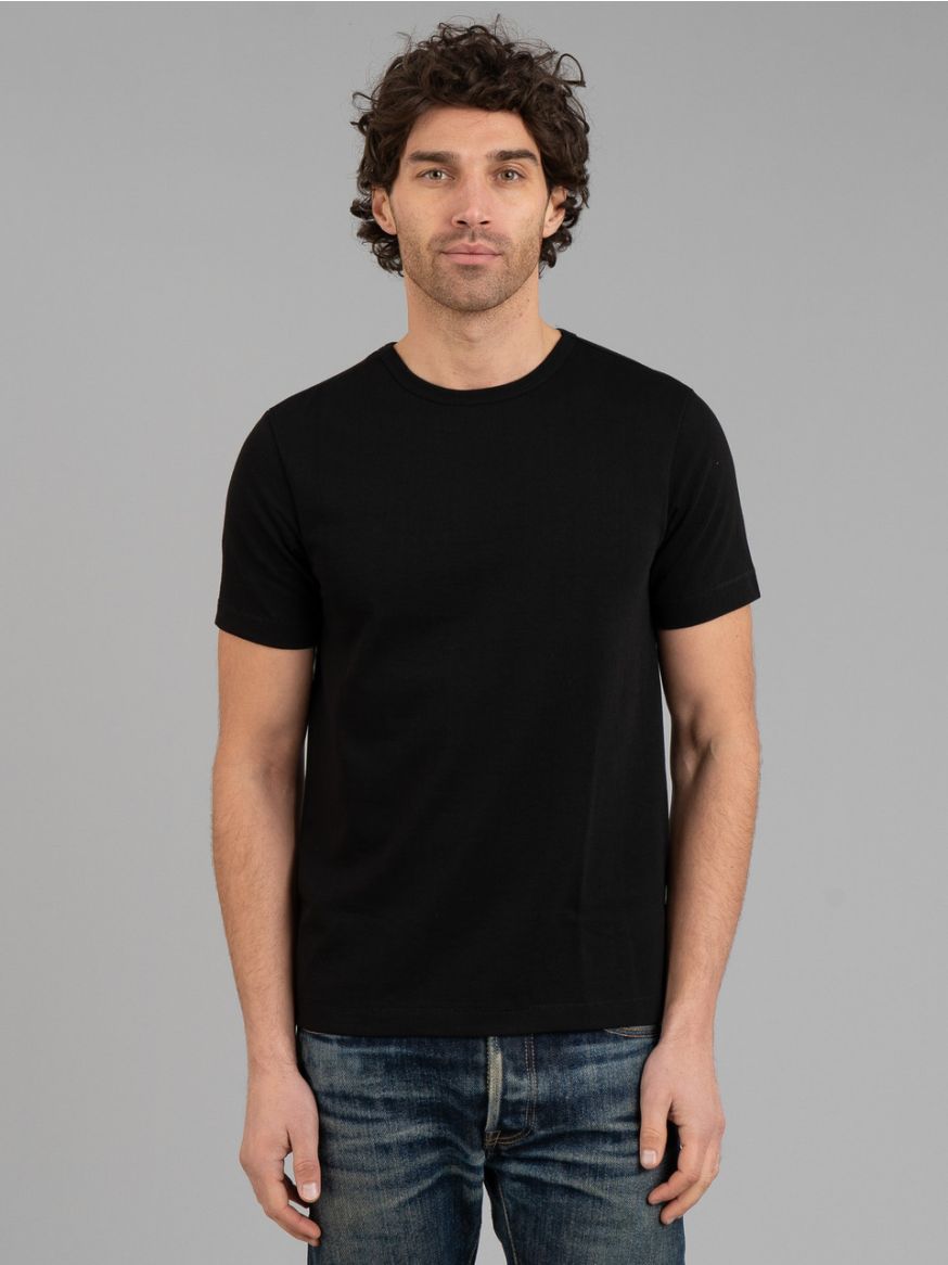 Merz b. Schwanen 2 Thread 215 Heavyweight Organic T Shirt - Black