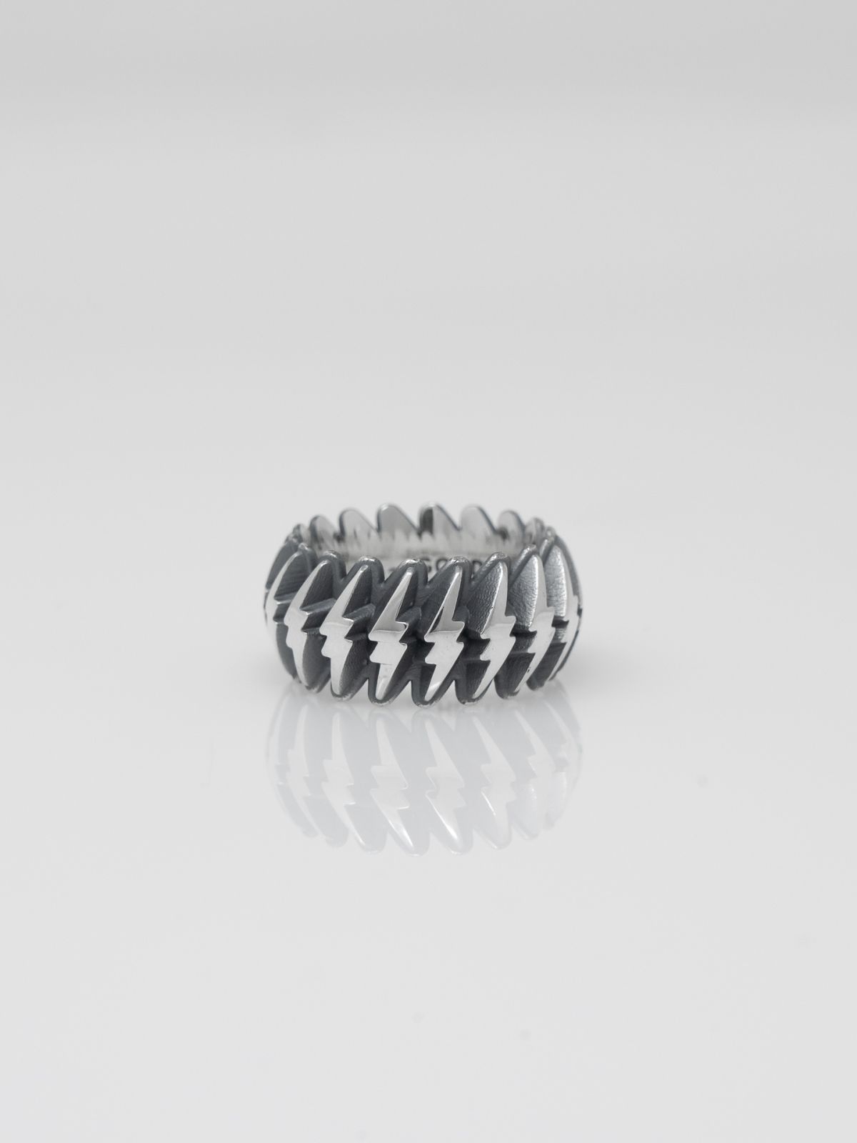 Model 25 Shazam - Good Art | Rivet & Hide Model 25 Shazam - Good Art | Rivet & Hide