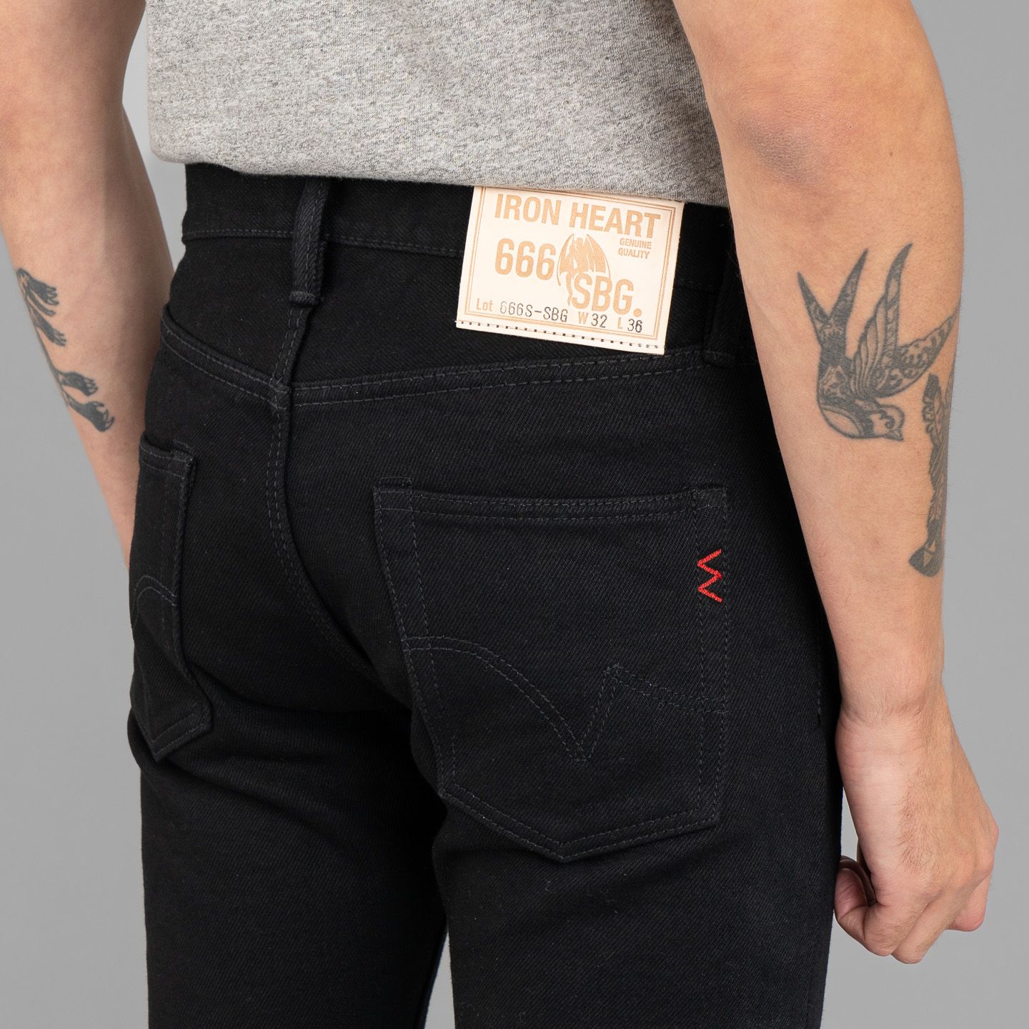 Iron Heart 21oz Selvedge Denim Slim Straight Cut Jeans - Indigo