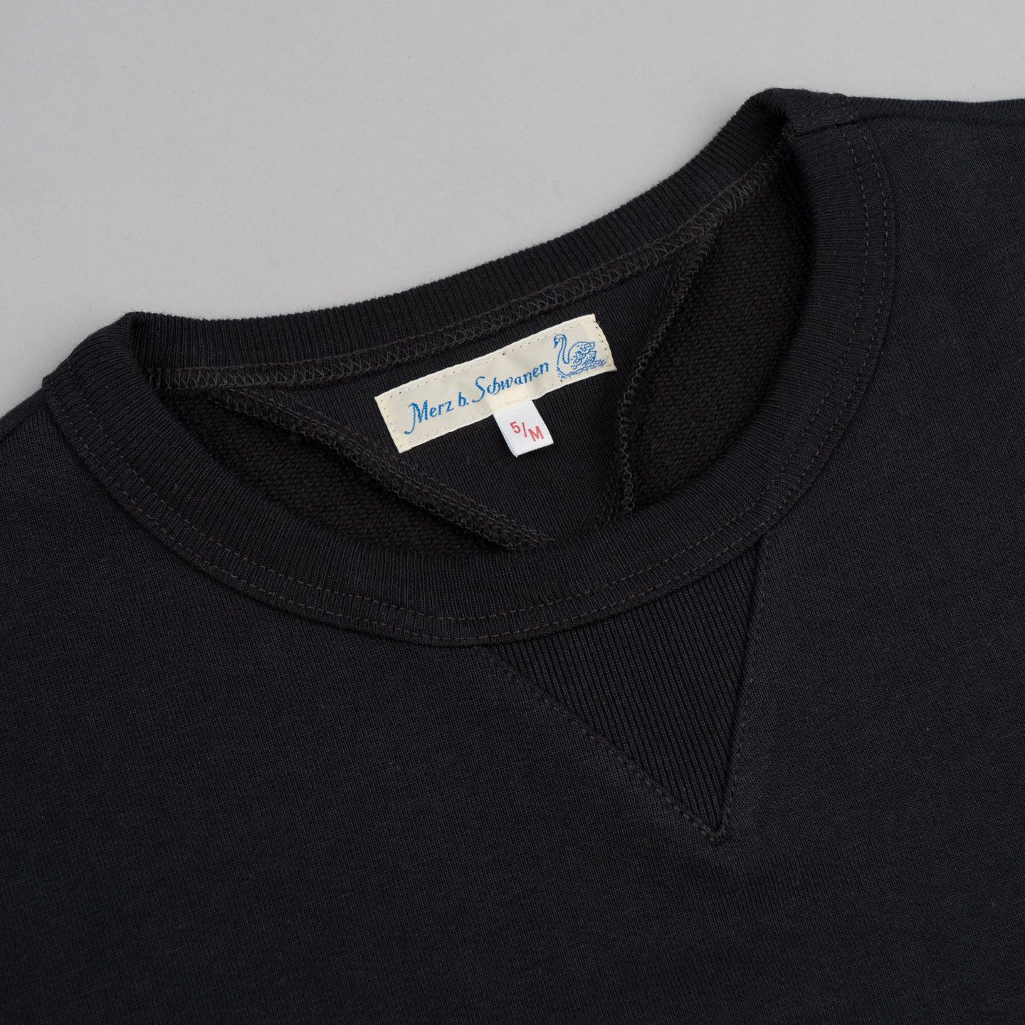 Merz b. Schwanen 346 Heavyweight Crew Neck Sweater - Charcoal
