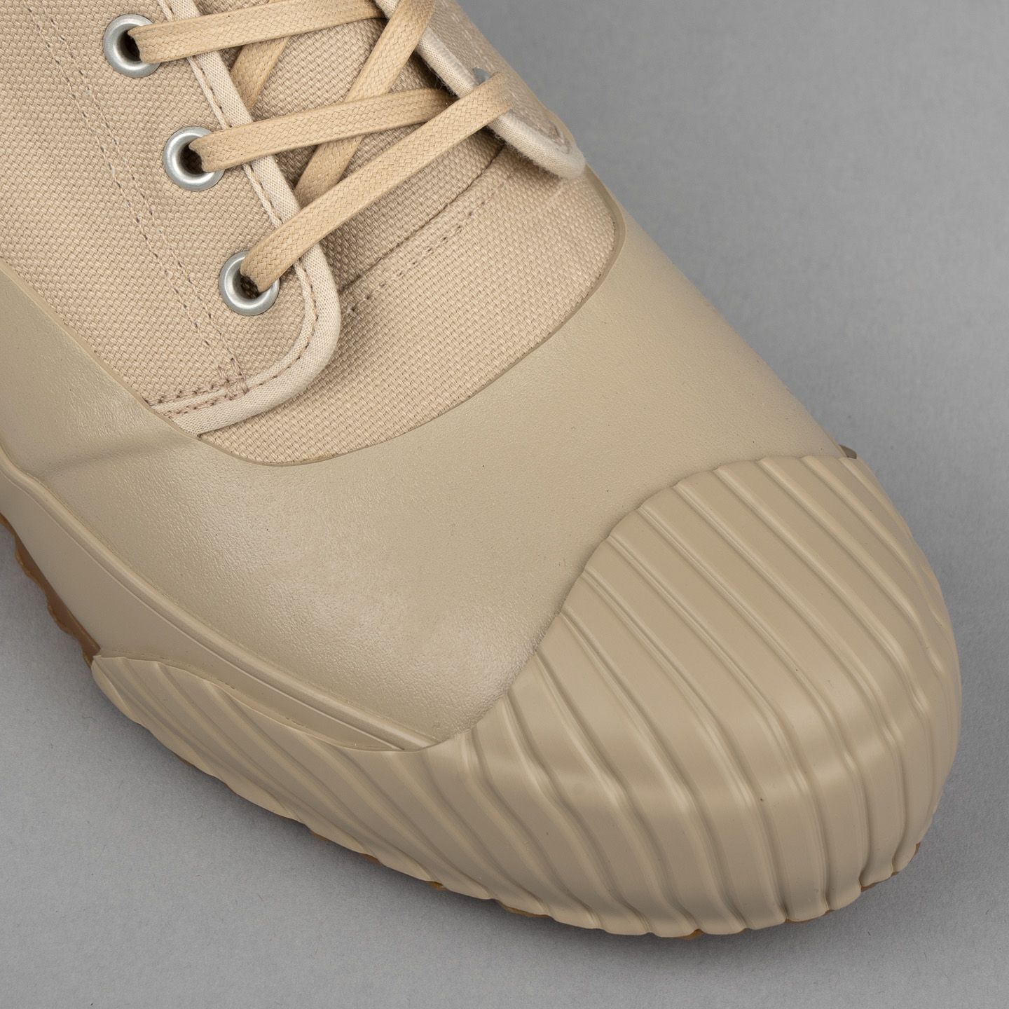 All Weather Shoe Beige Refined Moonstar Rivet Hide