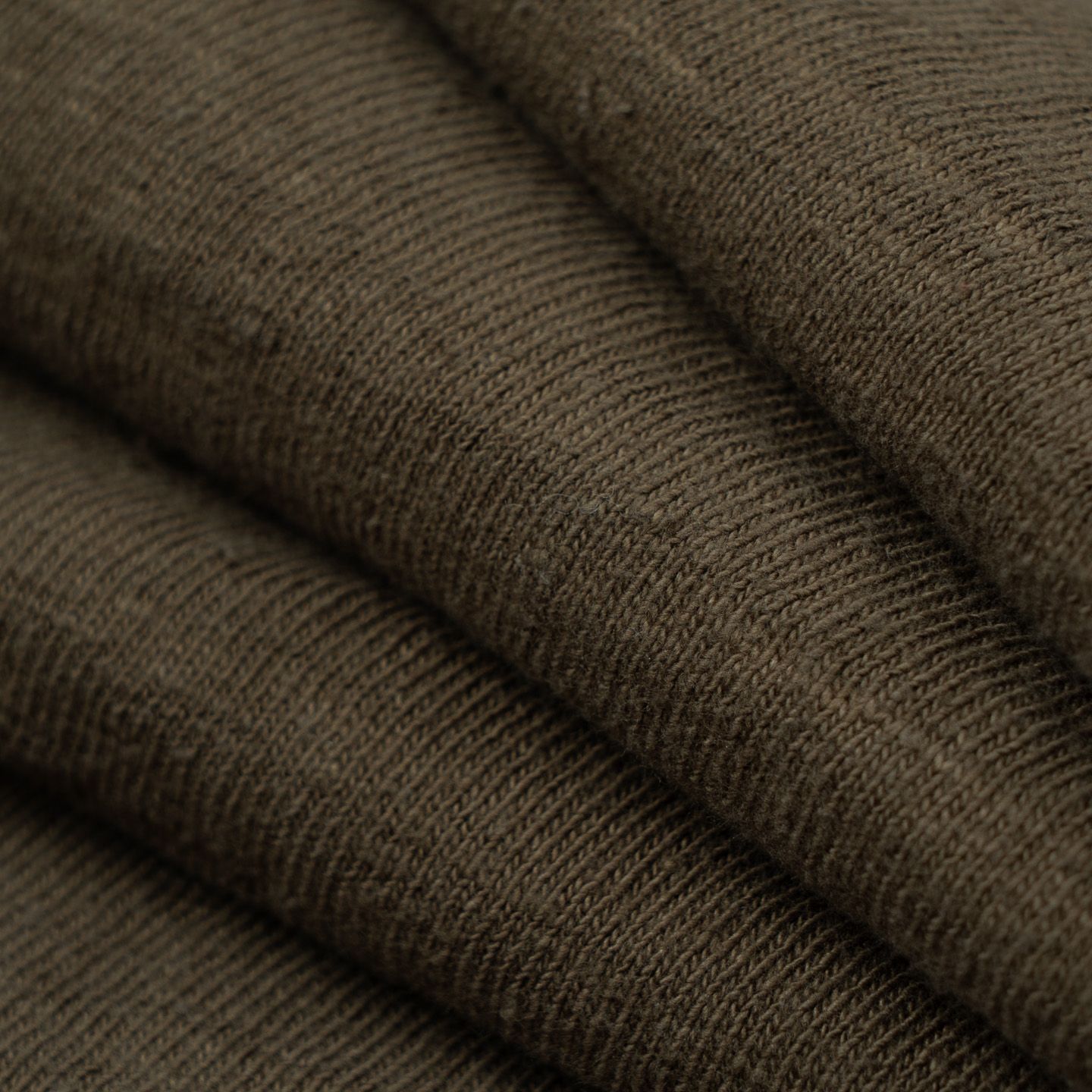 No 8. Slub Nep T Shirt In The Color Olive - UES | R&H