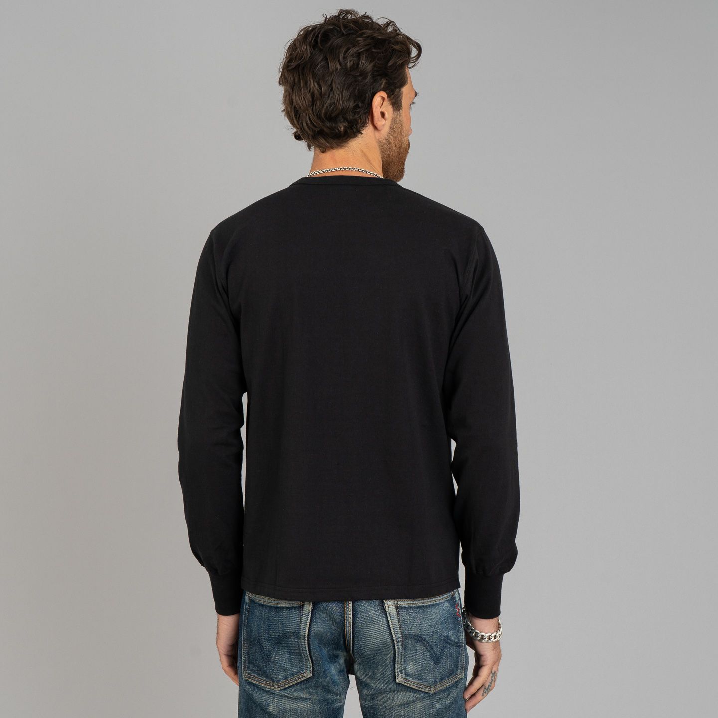 ★関税込★New era★BLACK LABEL OVER FIT POCKET LONG SLEEVE★ The Real McCoy's Long Sleeve Pocket Tee - Black