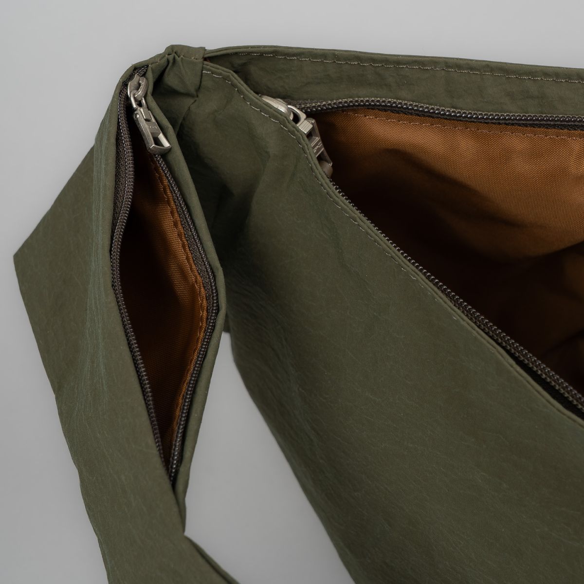 バッグ MASTER-PIECE Sash Shoulder Bag Sash Shoulder Bag Khaki - Master-Piece | R&H