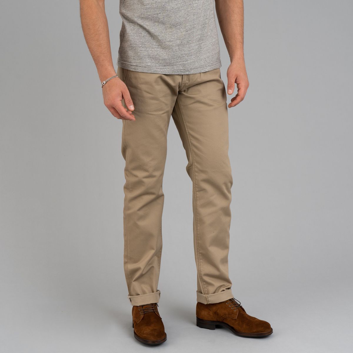 Relaxed Tapered Cotton Chinos Beige - Pure Blue Japan | R&H