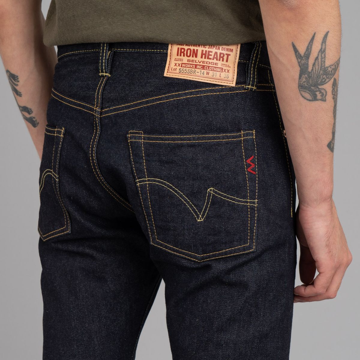 WILLFULLY（ウィルフリー）の「heart rivet & embroidery denim