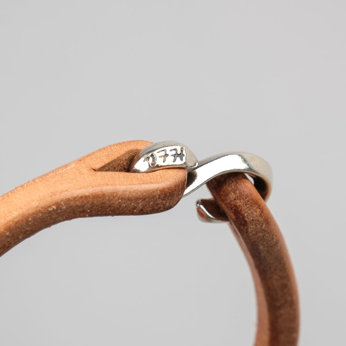 Single Leather Bracelet Tan - The Flat Head | Rivet & Hide